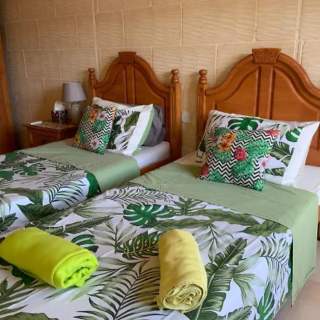 Tan Nanna Tropical With Spacious Pool * Sannat