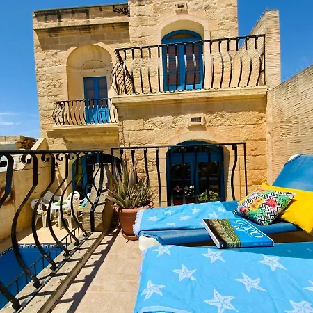 Tan Nanna Tropical With Spacious Pool Guest house Sannat