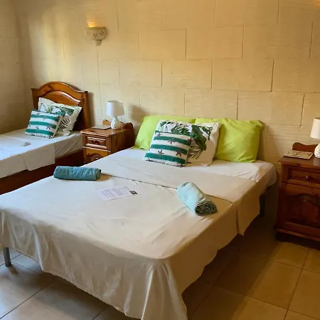 Tan Nanna Tropical With Spacious Pool *