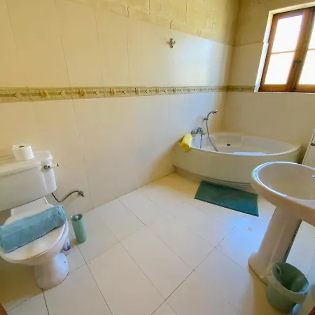 Guest house Tan Nanna Tropical With Spacious Pool