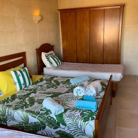 Tan Nanna Tropical With Spacious Pool *